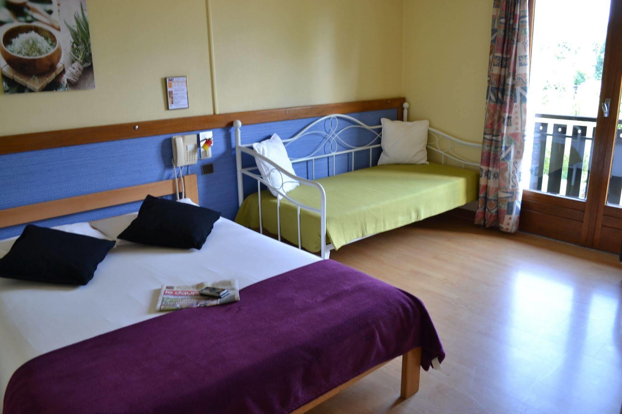 Hotel Restaurant Davat Brison-Saint-Innocent Dış mekan fotoğraf
